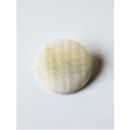 シェルブローチ ヘリンボーン 貝 ホワイト アクセサリー おしゃれ かわいい 天然素材 幅28