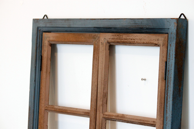 Petit monde ウィンドウフレームL ダブルドア ディスプレイ 壁掛け 小窓 木製 青