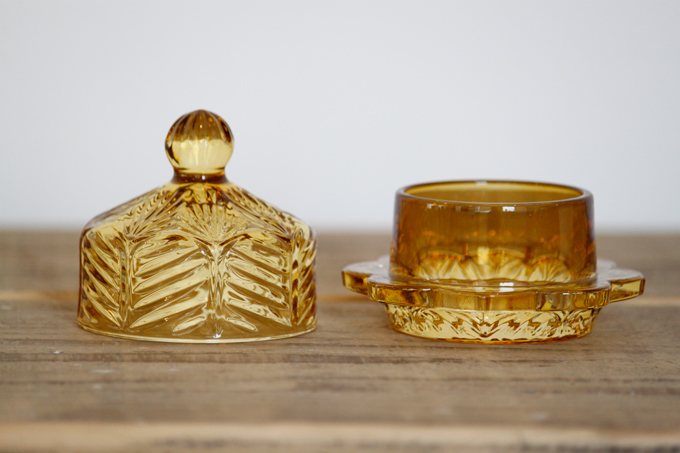 ガラス キャニスター ポット 小物入れ 八角形 蓋付き