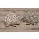 刺繍ビーズ半円ポーチ ベージュ 雑貨 小物入れ 化粧品 コスメ 幅20 通販