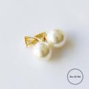 ピアス BRASS オープン トライアングル パール ゴールド おしゃれ アクセサリー 幅0.3