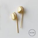 フックピアス BRASS ビーンズ ゴールド おしゃれ シンプル アクセサリー 幅0.8