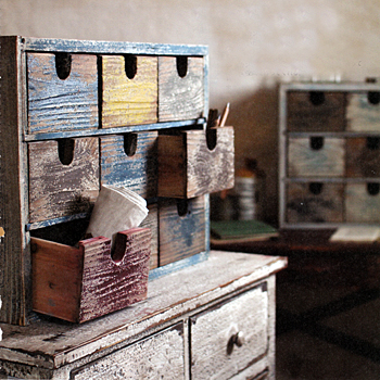 アンティーク調 小ぶりな9マスシェルフ 工具箱 シャビーシック 木製 お洒落 ラック 棚