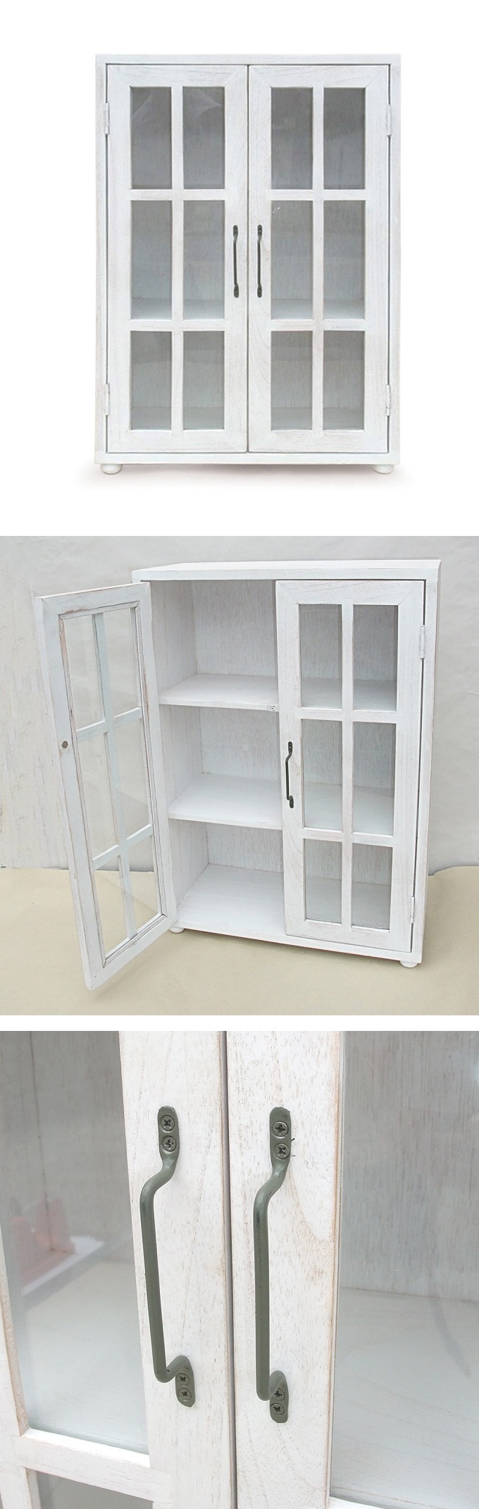 “3段ガラスキャビネット