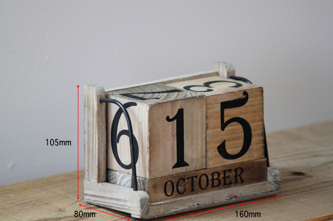 キューブカレンダー アンティーク調 ナチュラル 木製 英字 卓上