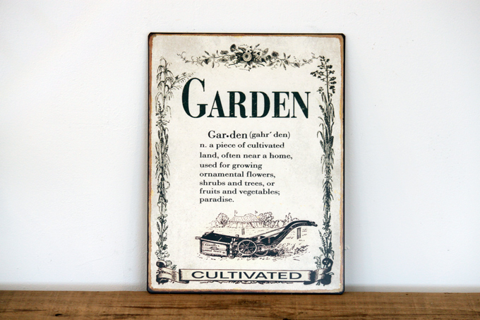 ガーデニング プレートガーデン 文字 アンティークな看板 英国風 エレガントでおしゃれなお庭に