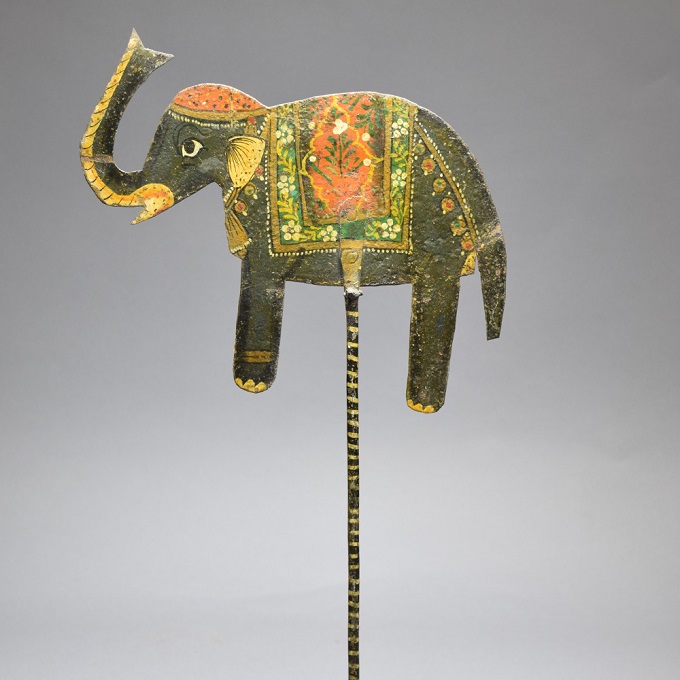 “象のスタンドオブジェ”