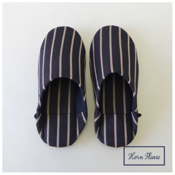 “ルームシューズ