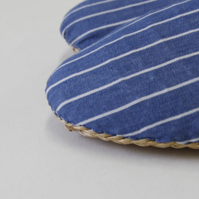 “ムギワラスリッパ