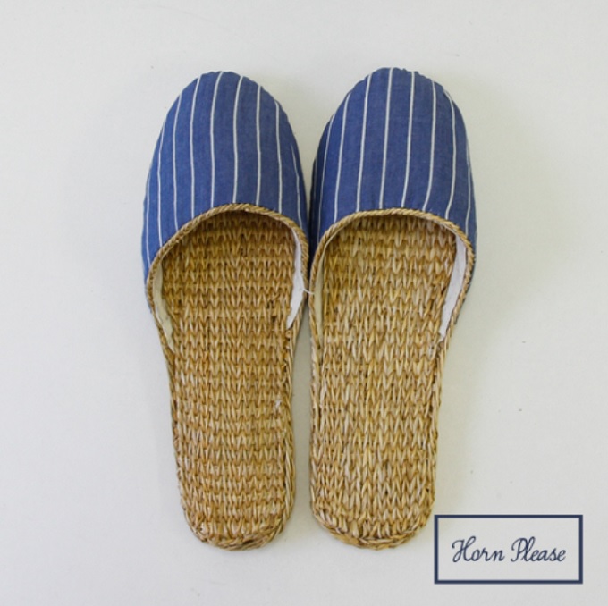 “ムギワラスリッパ