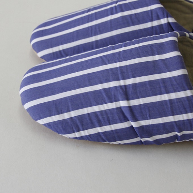 “ルームシューズ