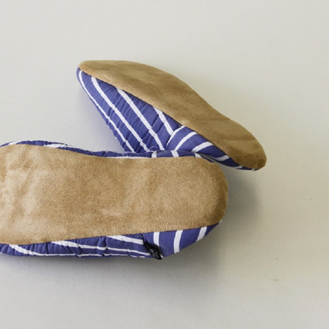 “ルームシューズ