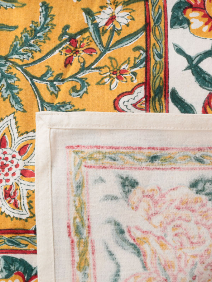 “フラワープリントマルチカバー”