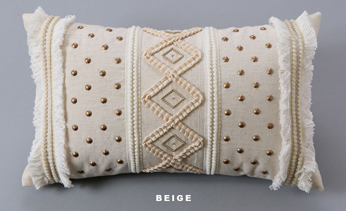 “刺繍×ビーズクッションカバー”