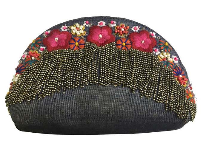 “チェーン×フラワーポーチ”